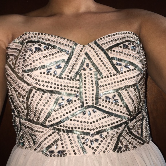 Light pink dress - Picture 3 of 7